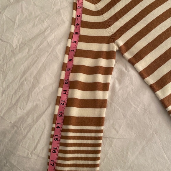 Talbots Small, brown & white striped cotton/rayon blend long sleeve, scoop neck. - Picture 16 of 16
